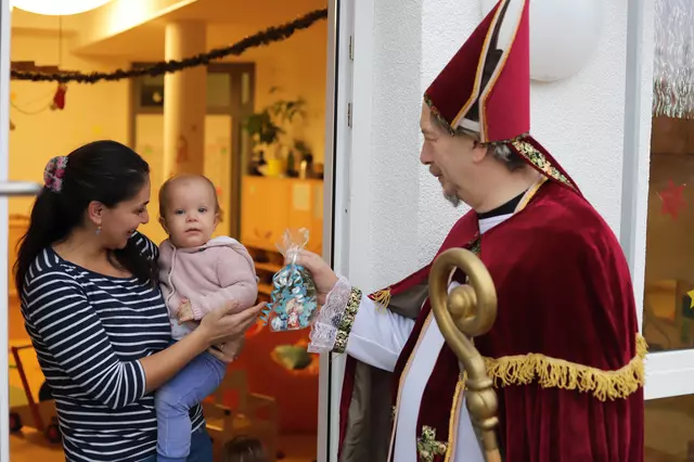 Der Nikolaus schneit vorbei und der Himmel lichtet sich